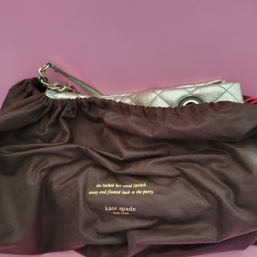 Kate Spade Gold Quilted Shoulder Bag L/N - Picture 9 of 9